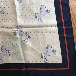 Twill silk scarf with sketched horses